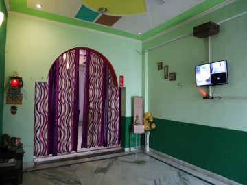 Society On Rent PG Hostel Details